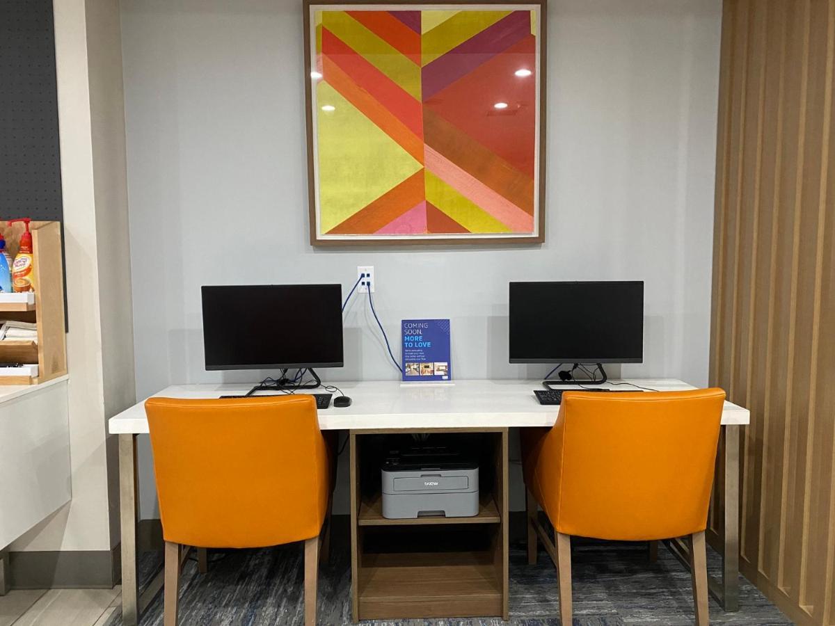 Express By Ihg Hotel Plymouth